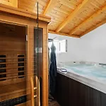 Stunning In With Sauna *