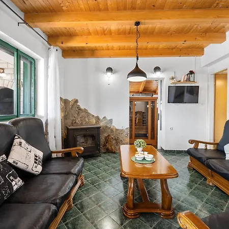 Holiday home Stunning In With Sauna *