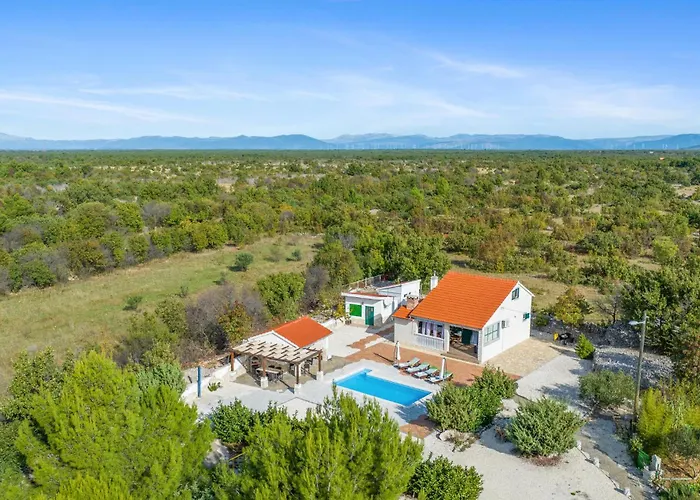 Stunning In With Sauna