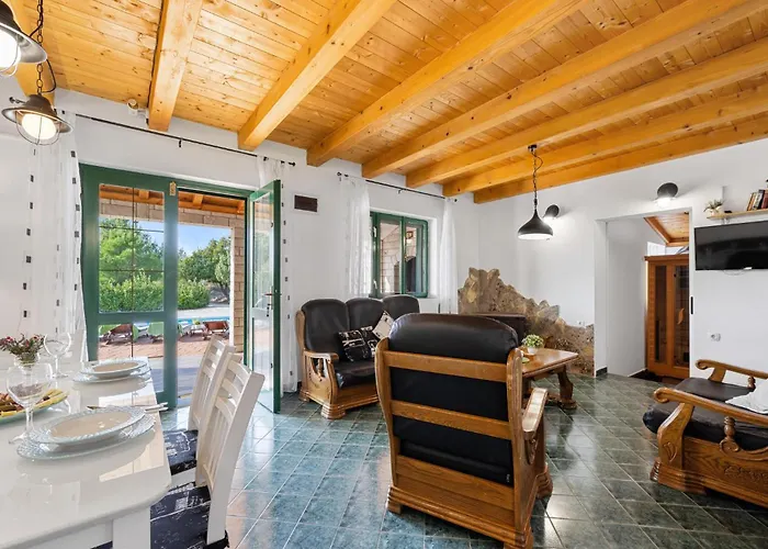 Stunning In With Sauna