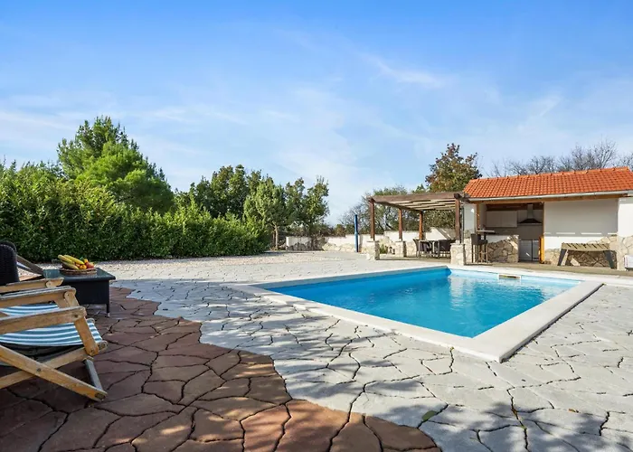 Stunning In With Sauna Prázdninový dům Drinovci