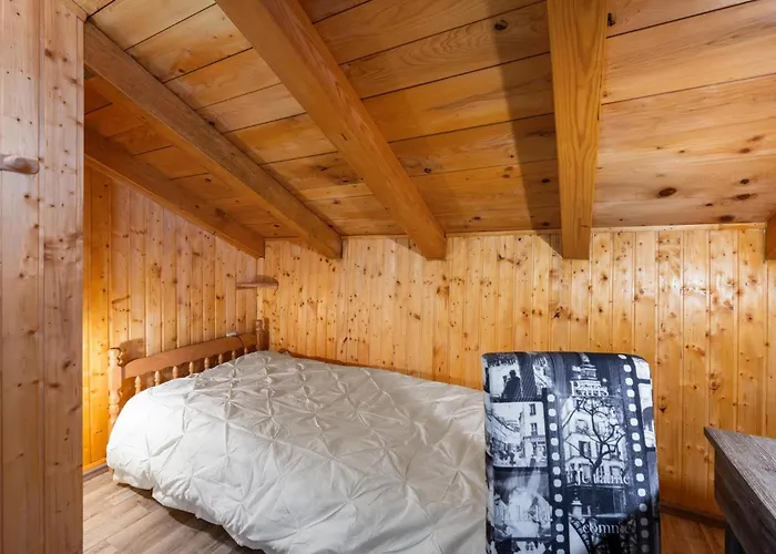 Stunning In With Sauna בית נופש